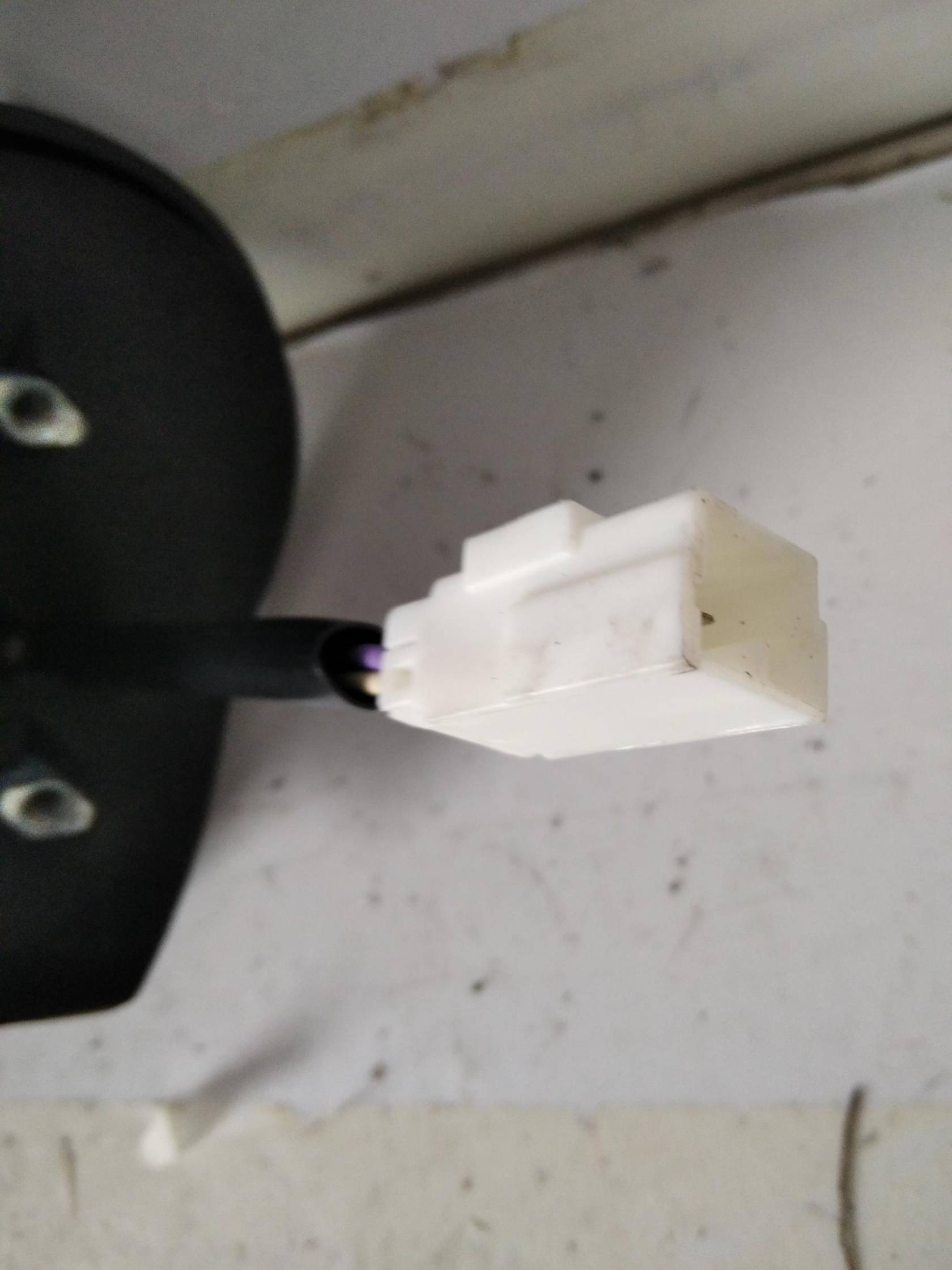 Retrovisore est. regolaz. elettr. sx.